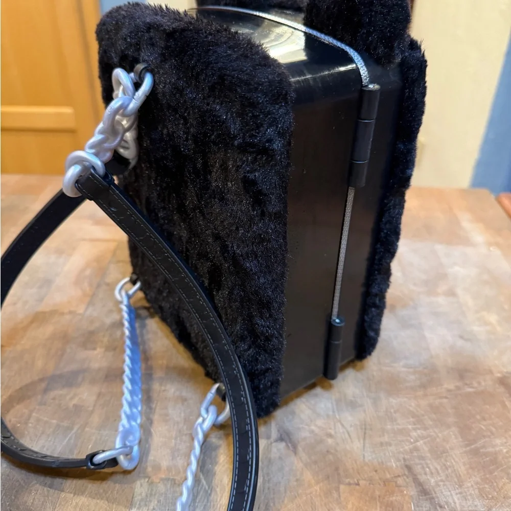 Na Na Na Surprise Black Kitty Cat Plush Fuzzy Backpack Purse Doll Bedroom Case